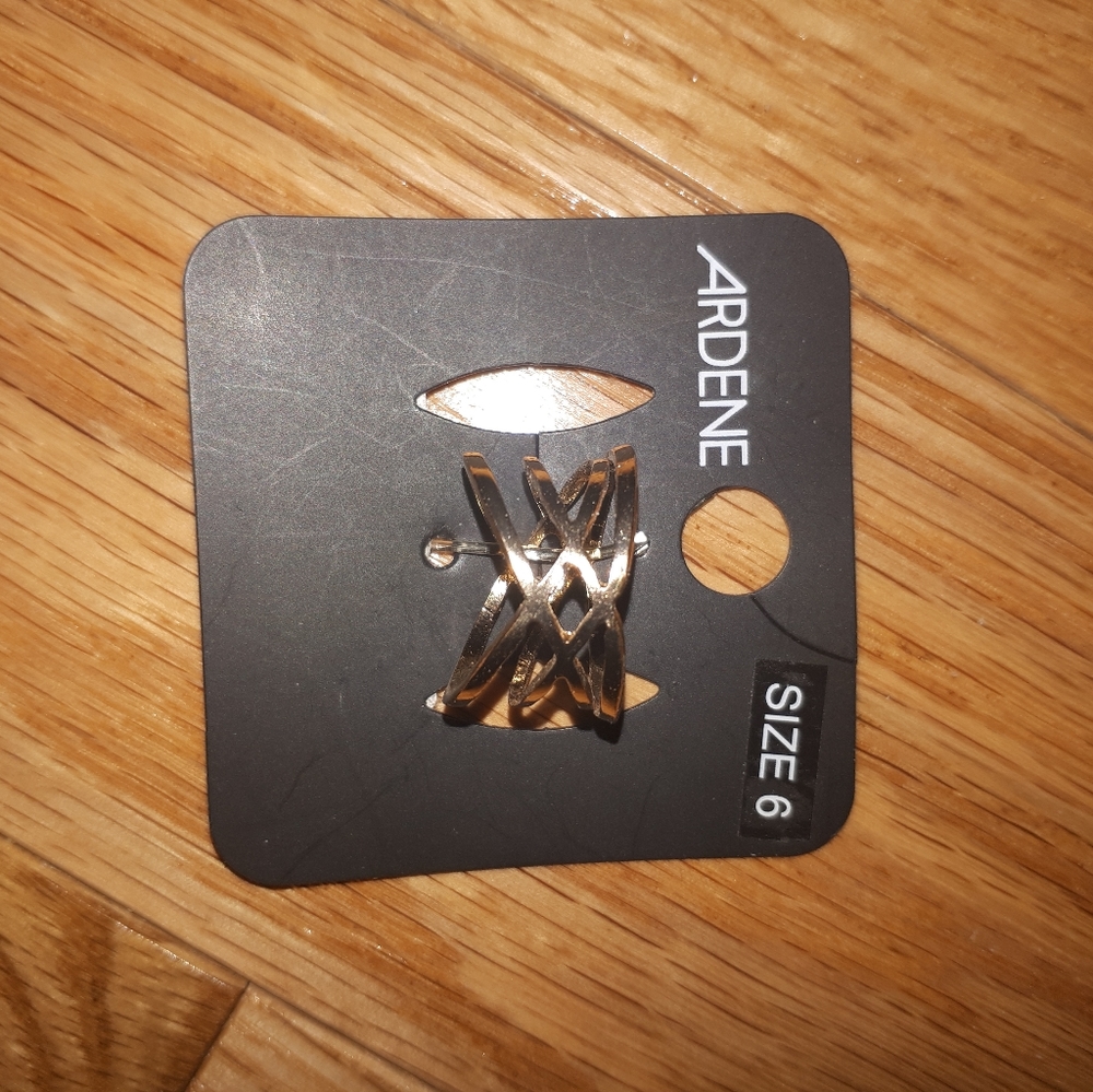 Ardene Ring